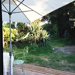 La Maison Bleue Trentemoult 雷泽