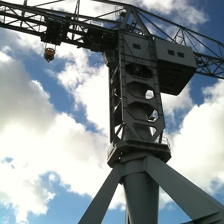 Bed & Breakfast La Maison Bleue Trentemoult Reze