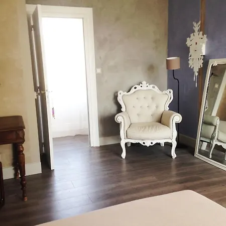 La Maison Bleue Trentemoult 3*